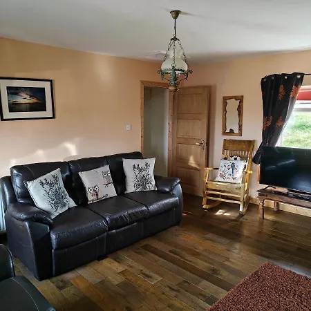 Casa de Férias Teach Róisin-traditional Irish In Head.